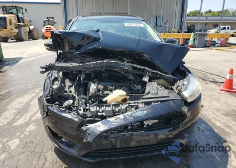 2017 Ford Focus Se z USA, uszkodzony, nr VIN 1FADP3F29HL210037